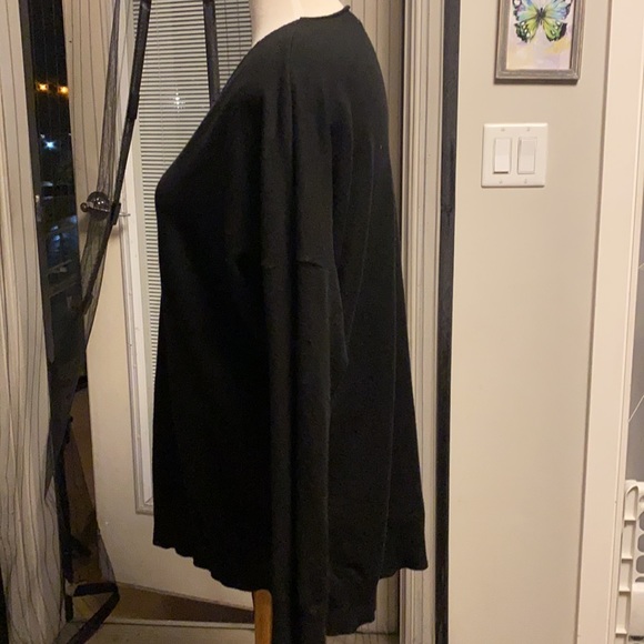 Black tunic sweater Medium/Large - Picture 2 of 4